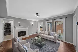 117 Prairie Dr, Westmont, IL 60559 - Photo 9