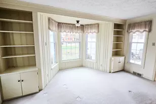 630 Short St, Centralia, IL 62801 - Photo 33