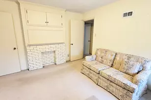 630 Short St, Centralia, IL 62801 - Photo 23