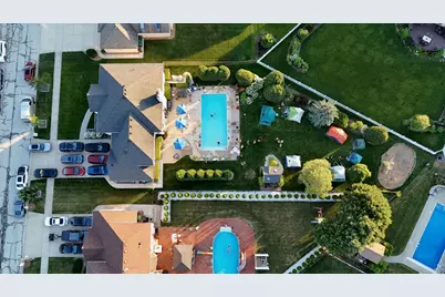 8718 Black Oak Avenue, Tinley Park, IL 60487 - Photo 3