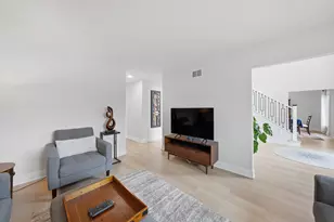 8718 Black Oak Ave, Tinley Park, IL 60487 - Photo 7