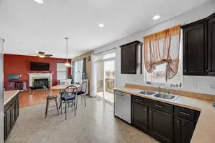 1607 Seward Rd, Joliet, IL 60431 - Photo 7