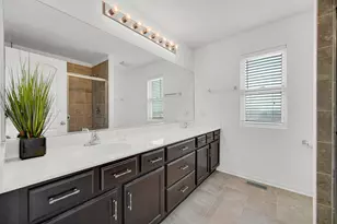 1607 Seward Rd, Joliet, IL 60431 - Photo 13