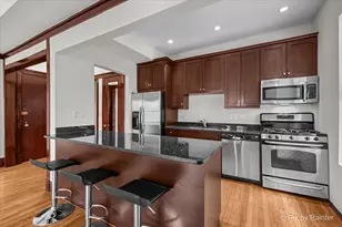 2352 W Wilson Ave, Chicago, IL 60625 - Photo 7