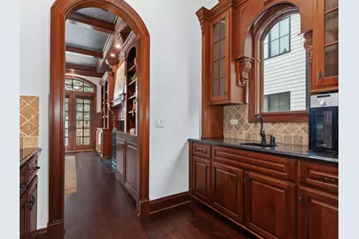 712 E Hillside Road, Naperville, IL 60540 - Photo 13