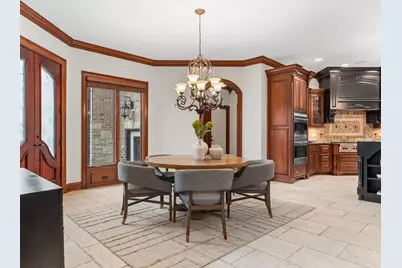 712 E Hillside Road, Naperville, IL 60540 - Photo 27