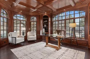 712 E Hillside Rd, Naperville, IL 60540 - Photo 5