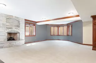 712 E Hillside Rd, Naperville, IL 60540 - Photo 67