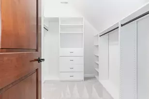 712 E Hillside Rd, Naperville, IL 60540 - Photo 57