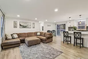 7413 Parkwood Dr, Wonder Lake, IL 60097 - Photo 3