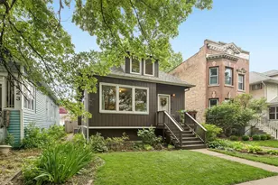 819 S Lombard Ave, Oak Park, IL 60304 - Photo 1