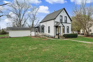 611 E 13th St, Gibson City, IL 60936 - Photo 29