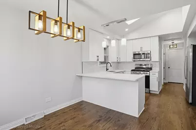 5115 S Melvina Avenue, Chicago, IL 60638 - Photo 11