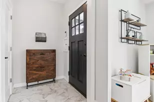 839 N Harvey Ave, Oak Park, IL 60302 - Photo 3