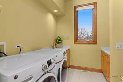 1611 Burr Oak Drive, Libertyville, IL 60048 - Photo 23