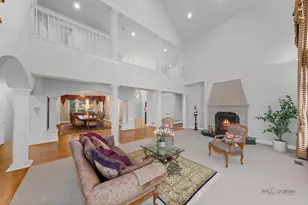 1611 Burr Oak Dr, Libertyville, IL 60048 - Photo 19