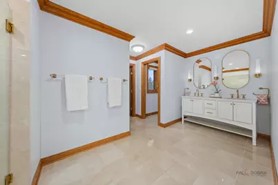 1611 Burr Oak Drive, Libertyville, IL 60048 - Photo 27