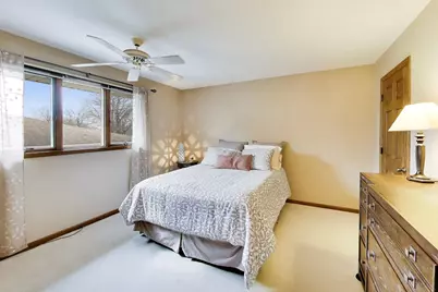 7717 Rohrer Drive, Downers Grove, IL 60516 - Photo 21