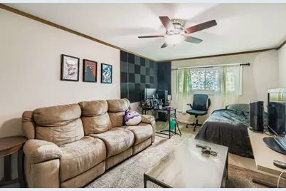 19W720 Woodland Avenue, Addison, IL 60101 - Photo 13