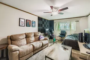 19W720 Woodland Ave, Addison, IL 60101 - Photo 13