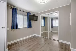 2993 Curtis St, Des Plaines, IL 60018 - Photo 9