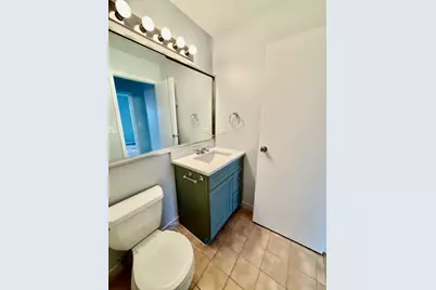 330 Hampton Court #D, Bloomingdale, IL 60108 - Photo 11