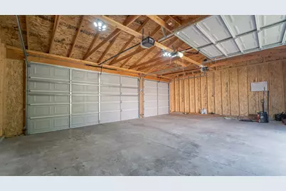 10439 S Avenue M, Chicago, IL 60617 - Photo 19