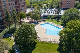 5525 E Lake Dr, Lisle, IL 60532 - Photo 31