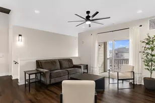 530 Pineridge Dr N, Oswego, IL 60543 - Photo 3