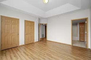 16671 Liberty Cir, Orland Park, IL 60467 - Photo 11