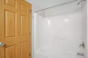 16671 Liberty Cir, Orland Park, IL 60467 - Photo 9