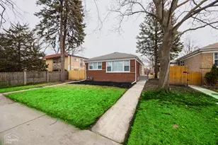 [Address not provided], Evanston, IL 60202 - Photo 1