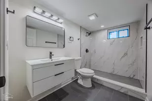 [Address not provided], Evanston, IL 60202 - Photo 19