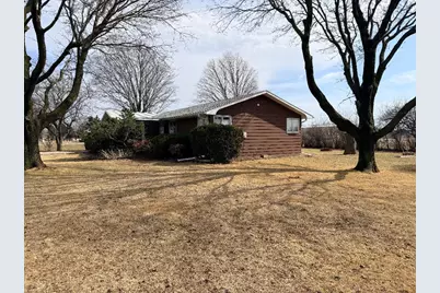 815 W Walnut Street, Oglesby, IL 61348 - Photo 3