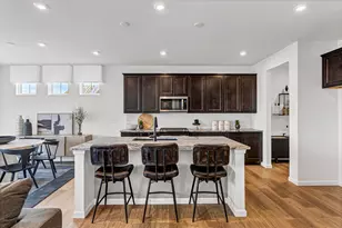 12821 S Harry Cir, Plainfield, IL 60585 - Photo 7