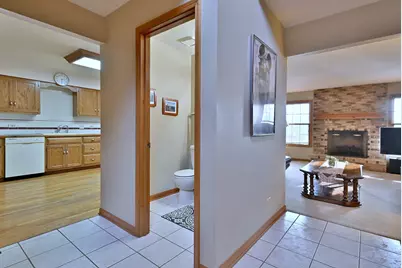 27W225 Ash Court, Winfield, IL 60190 - Photo 15