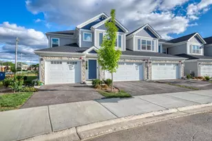 257 N Masters Dr, Addison, IL 60101 - Photo 1