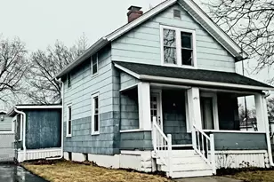 251 N Smith St, Aurora, IL 60505 - Photo 1