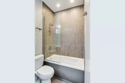 1154 W Ohio Street #101, Chicago, IL 60642 - Photo 17