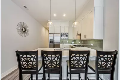 1154 W Ohio Street #101, Chicago, IL 60642 - Photo 9