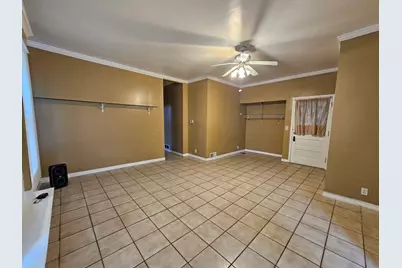 214 Franklin Avenue, Waukegan, IL 60085 - Photo 3