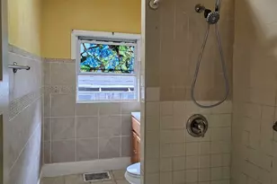 214 Franklin Ave, Waukegan, IL 60085 - Photo 9