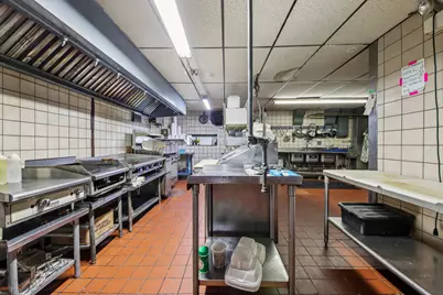 5037 W Diversey Avenue, Chicago, IL 60639 - Photo 17