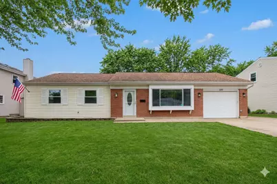 120 Ellington Drive, Schaumburg, IL 60194 - Photo 1