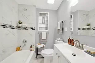 5756 S Seeley Ave, Chicago, IL 60636 - Photo 13