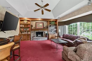 26W248 Tuckaway Ct, Winfield, IL 60190 - Photo 11