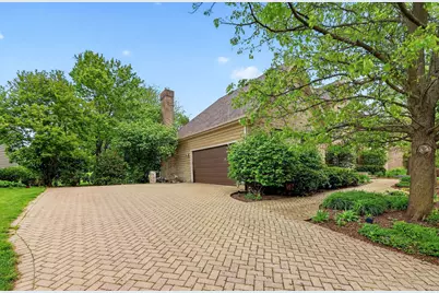 26W248 Tuckaway Court, Winfield, IL 60190 - Photo 3