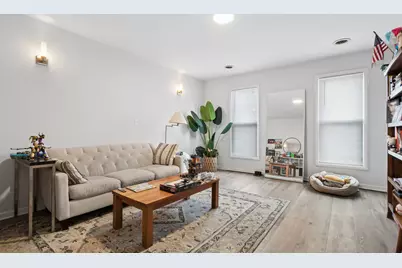 2909 N Hoyne Avenue, Chicago, IL 60618 - Photo 11