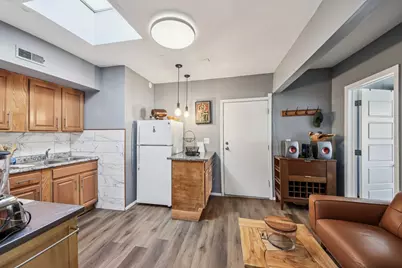 5039 W Diversey Avenue, Chicago, IL 60639 - Photo 11