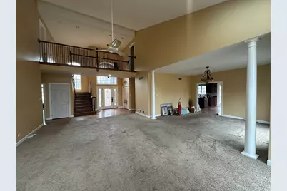 327 Royal Oak Drive, Steger, IL 60475 - Photo 9